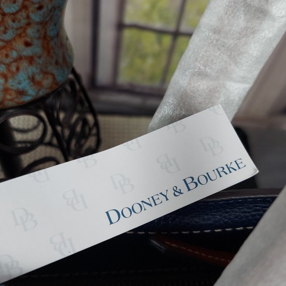 NWT DOONEY & BOURKE LARGE PEBBLE GRAIN SHOPPER & LARGE SLIM WRISTLET (BL… - Picture 9 of 16